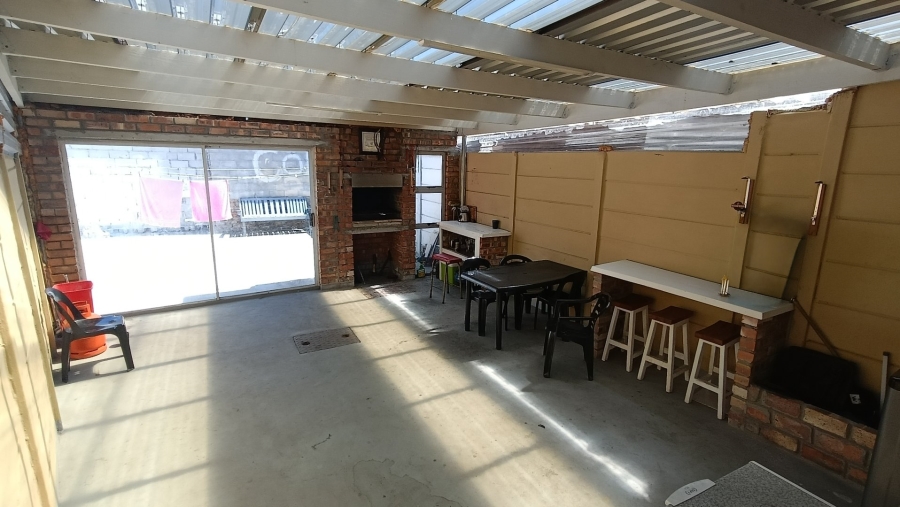 3 Bedroom Property for Sale in Retreat Western Cape